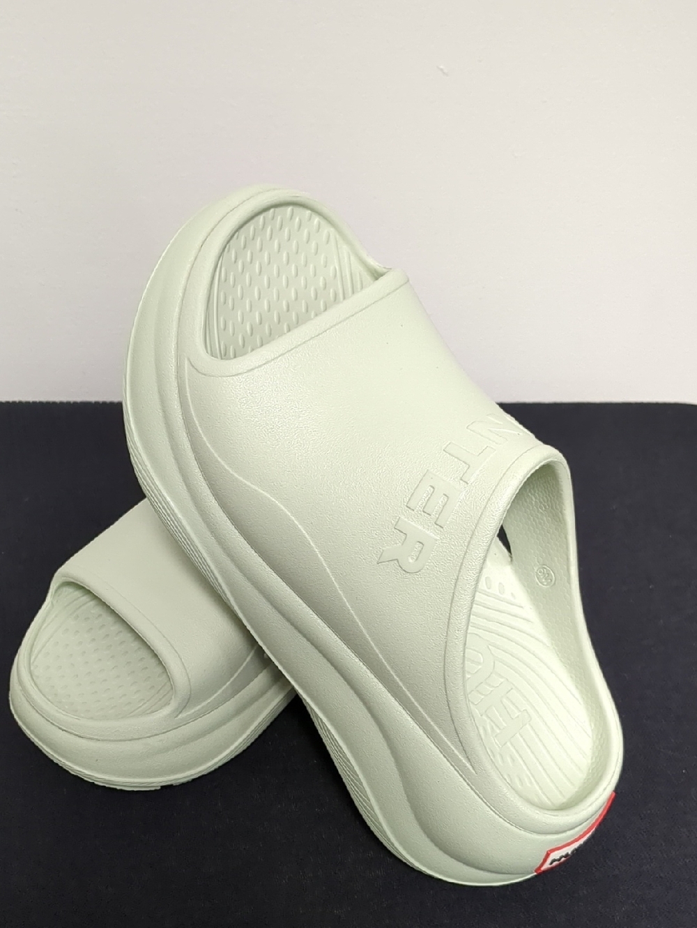 Hunter Pale Mint Green Slide Slides